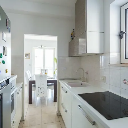 Iva Apartman